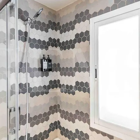 Exclusive Villa, Private Pool, Bbq And Access Rems 别墅