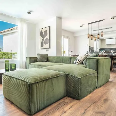 Вілла Exclusive Villa, Private Pool, Bbq And Access Rems *