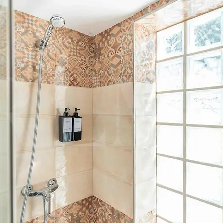 Exclusive Villa, Private Pool, Bbq And Access Rems *