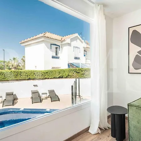 Exclusive Villa, Private Pool, Bbq And Access Rems Villa